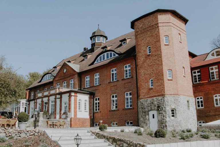 heiraten-im-schloss-in-mv-die-besten-hochzeitsschl-sser-mecklenburgs
